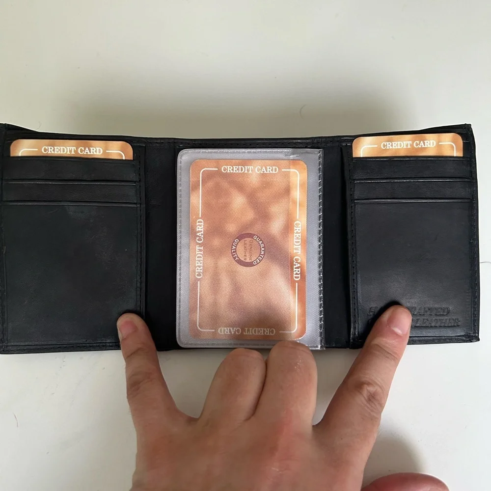 Men's Black Leather Wallet